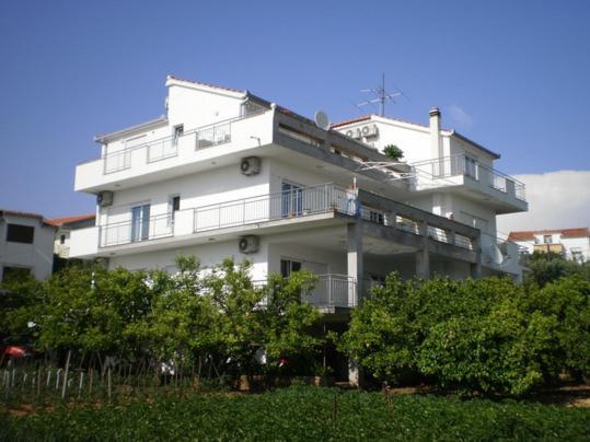 Apartments Maslina Трогир Экстерьер фото