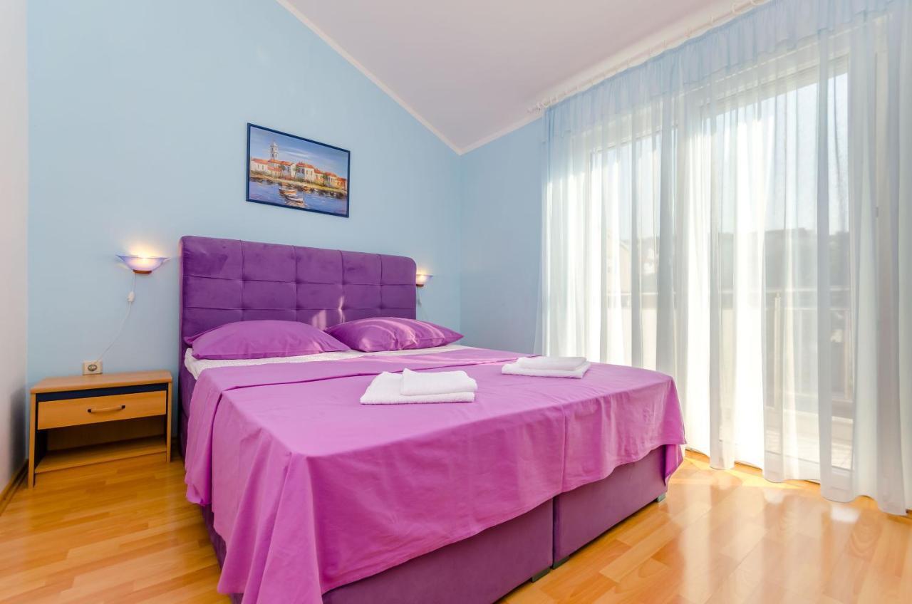 Apartments Maslina Трогир Экстерьер фото