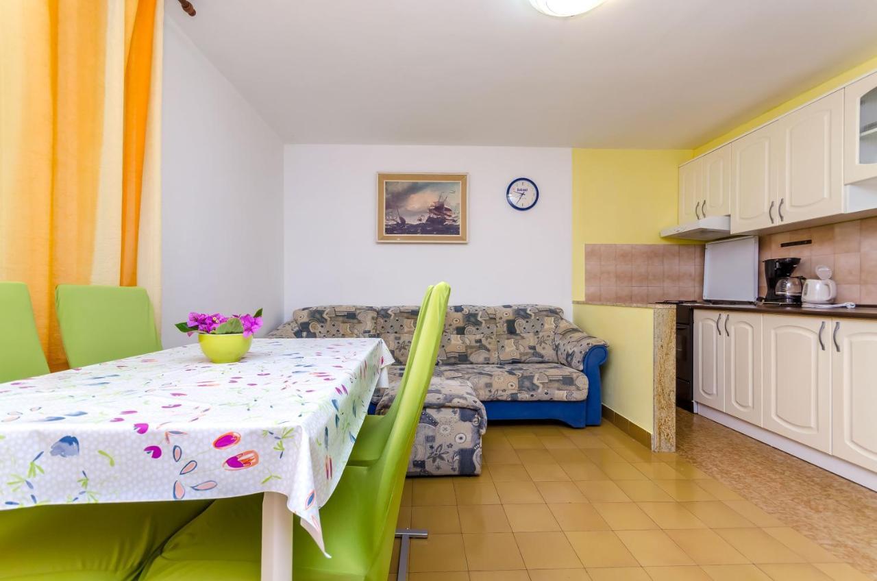 Apartments Maslina Трогир Экстерьер фото