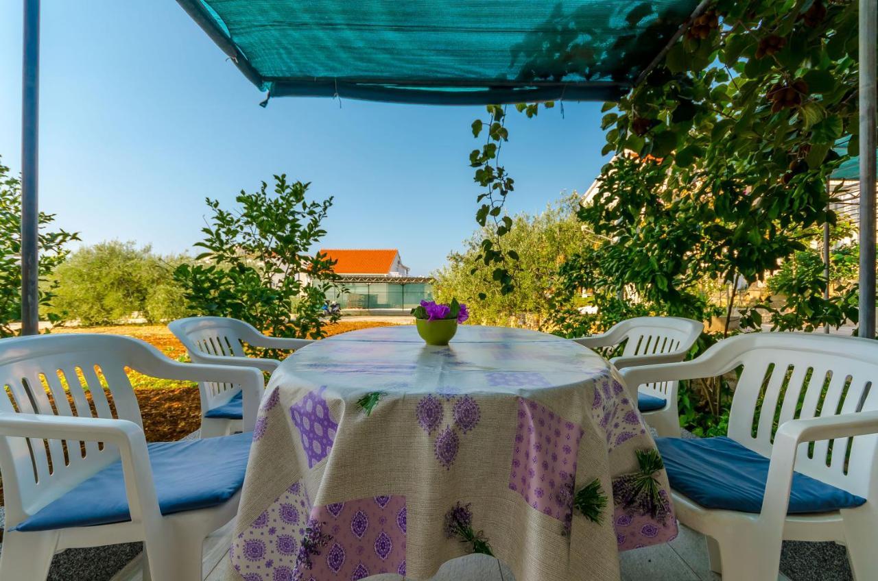 Apartments Maslina Трогир Экстерьер фото