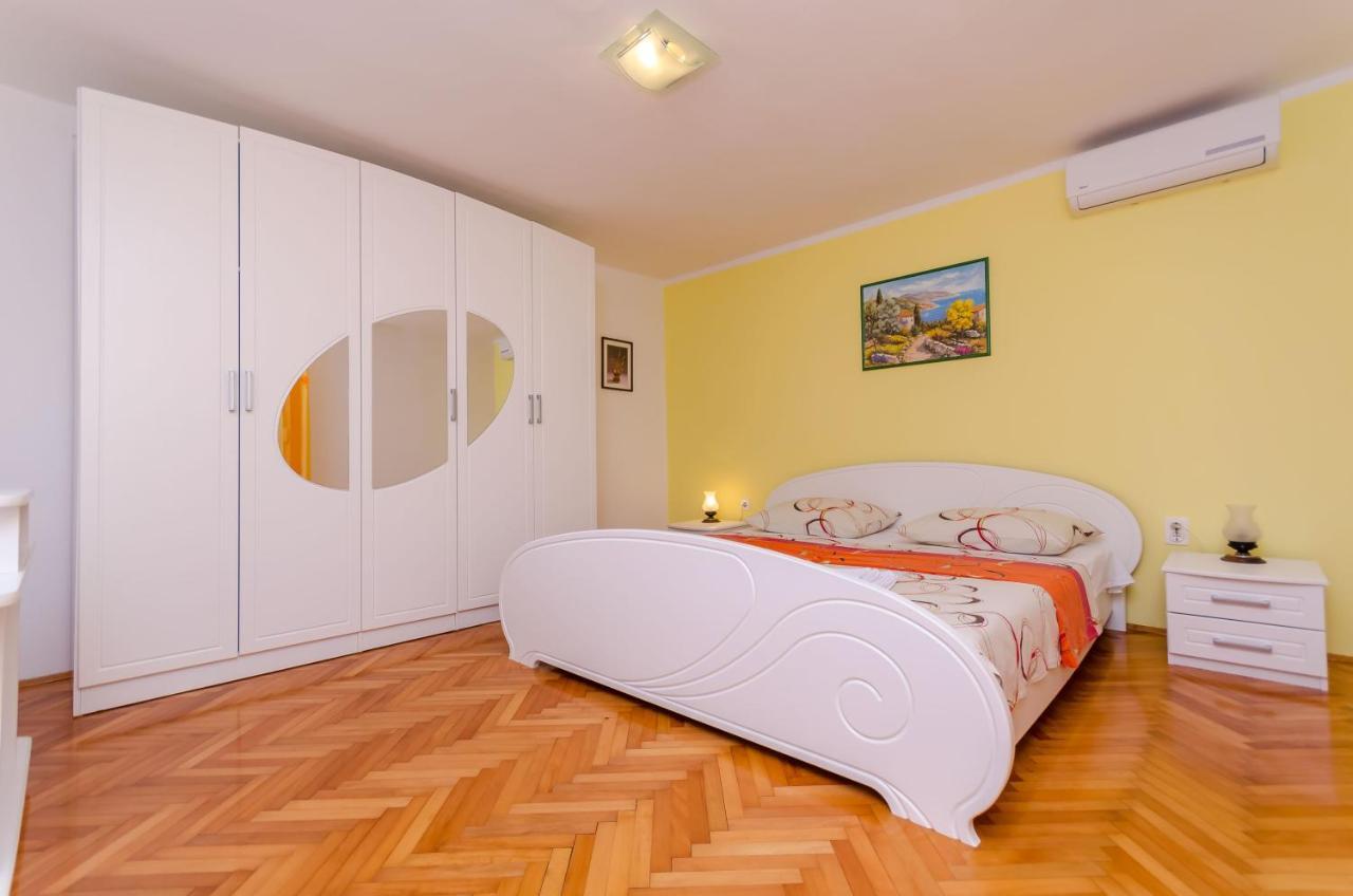 Apartments Maslina Трогир Экстерьер фото