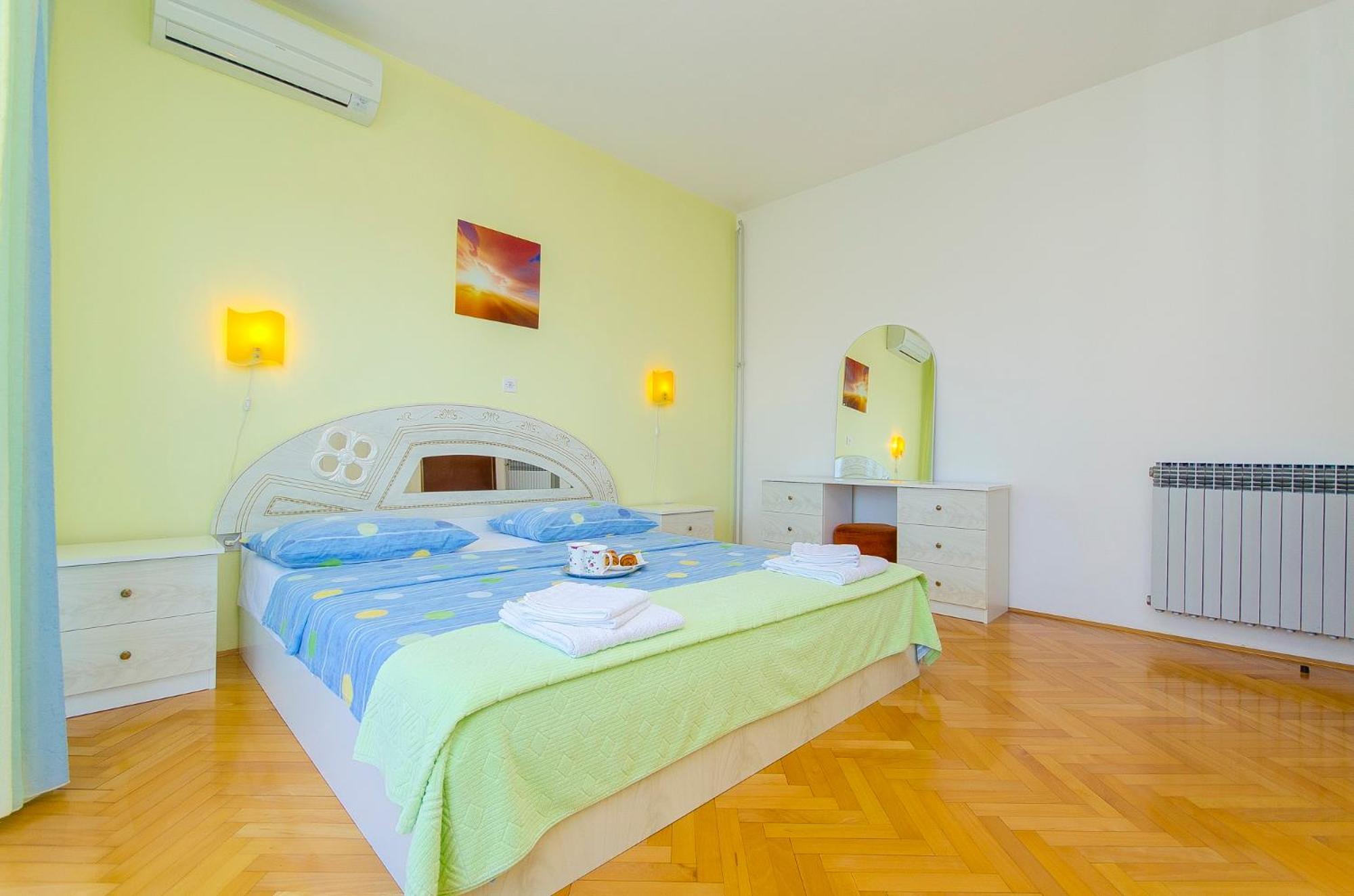 Apartments Maslina Трогир Экстерьер фото